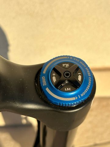 Used Fox 36 Fork bike — image 4 of 7