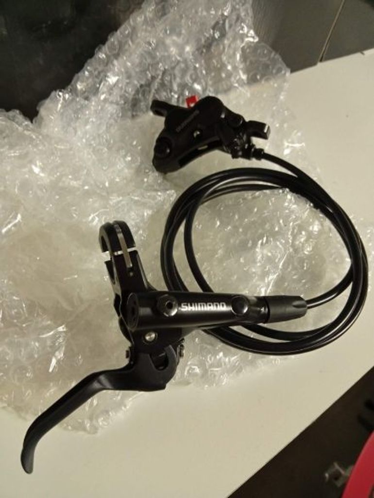 Used Shimano BL-MT501/BR-MT520 4 pistoncini bike — image 3 of 10