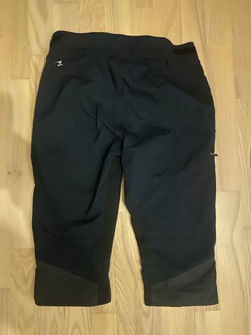 Tweedehands Sugoi 3/4 Mtb shorts 2023 bike — afbeelding 2 van 5
