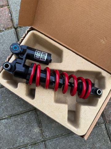 Rock Shox SuperDeluxe Ultimate Coil RC2T 2024 Rear Suspension d'occasion