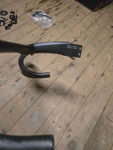 Used Quick ZEPHYR-SSL Integrated Handlebar 2026 bike — image 8 of 10