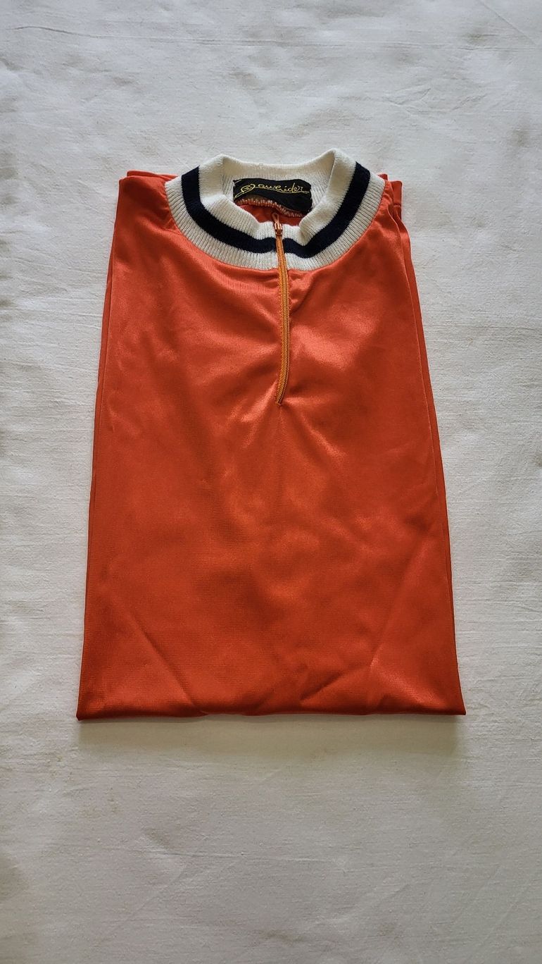 Used rijaulieder maillot homme tour de poitrine 96 couleur Orange etat neuf bike — image 1 of 3