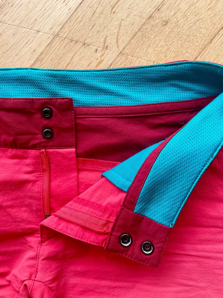 Used ortovox Pantaloncino trekking/tempo libero taglia XS bike — image 5 of 13