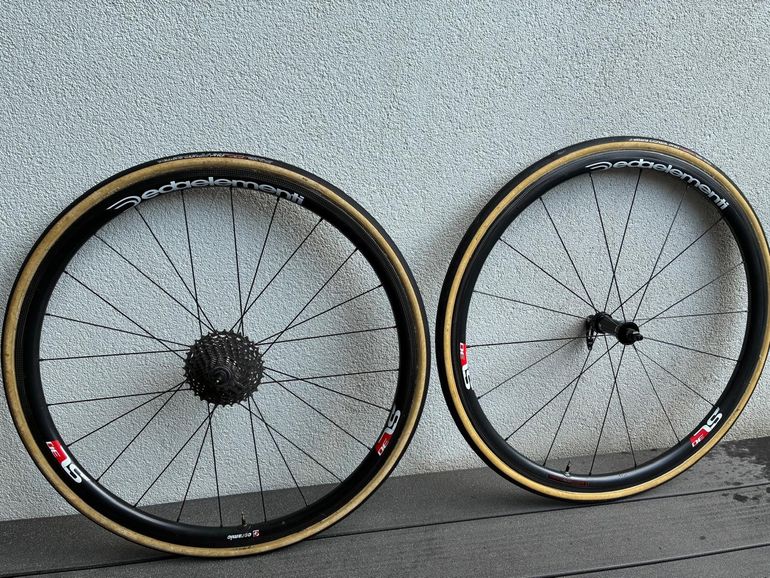 Used dedda SL 30 Ceramic Schlauchreifengarnitur für Felgenbremsen bike — image 1 of 3