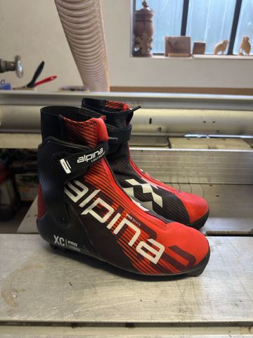 Used Alpina Crosscountry Shoes 2025 Crosscountry