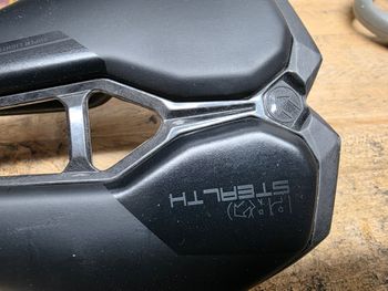 Pro, Stealth Team Carbon