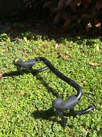 Used Shimano Cues 10 vitesses 2026 bike