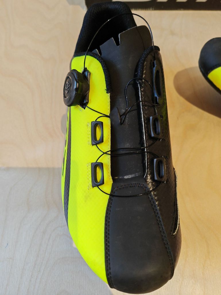 Used Dmt RS Shoes + Cleats bike — image 4 of 27