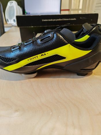 Used Dmt RS Shoes + Cleats bike — image 9 of 27