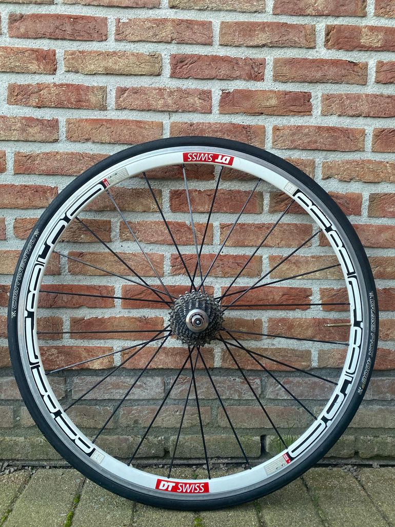Used Dt Swiss RR1850 Wielset bike — image 3 of 3