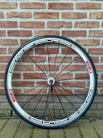 Used Dt Swiss RR1850 Wielset bike — image 2 of 3