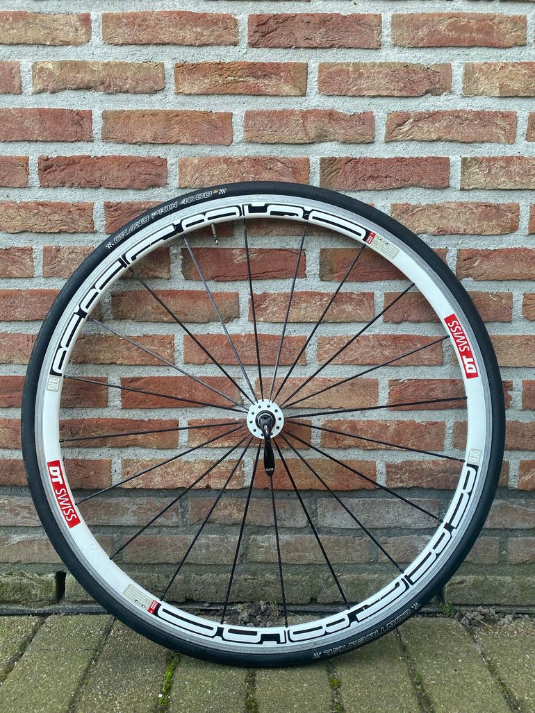 Used Dt Swiss RR1850 Wielset bike — image 2 of 3
