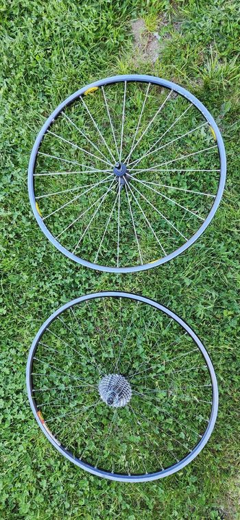 Used Mavic Cosmos Wheelset 2004 bike — image 1 of 4