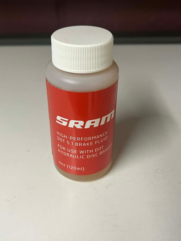Used Sram DOT 5.1 Hydraulic Brake Fluid 2026 bike — image 1 of 4