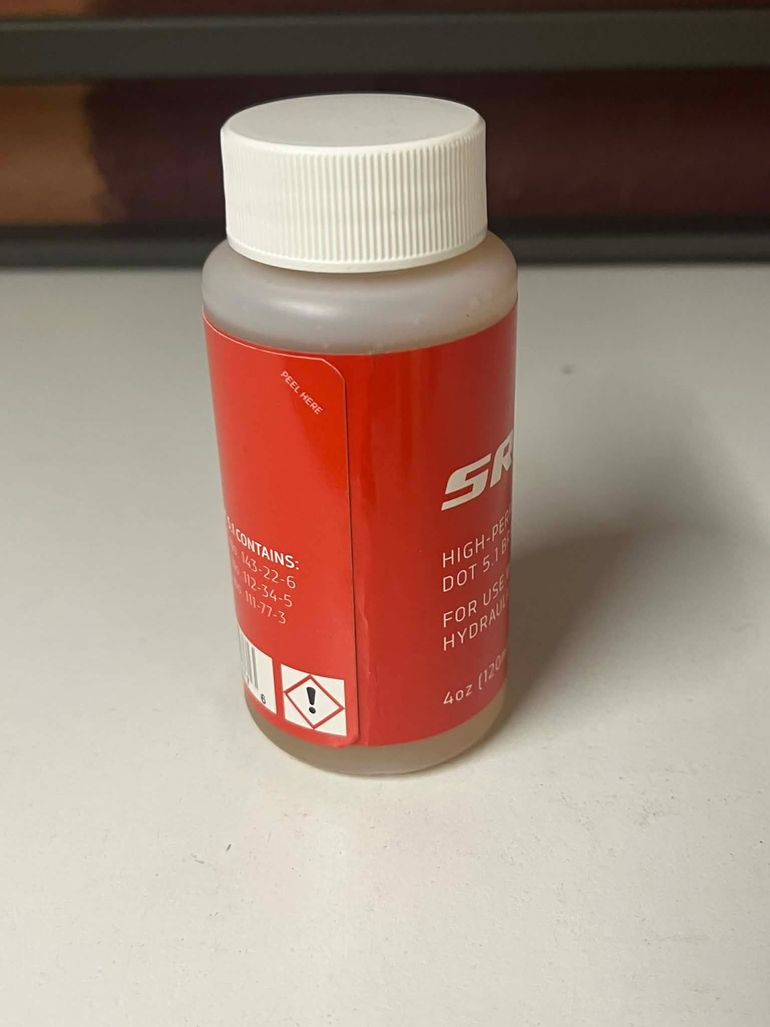 Used Sram DOT 5.1 Hydraulic Brake Fluid 2026 bike — image 3 of 4