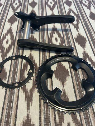 Shimano 105 11s 50-34 Crankset Drivetrain & Pedals usato