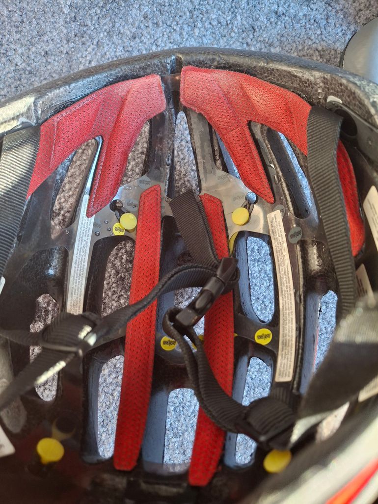 Used Giro Rennradhelm Helmet bike — image 2 of 4