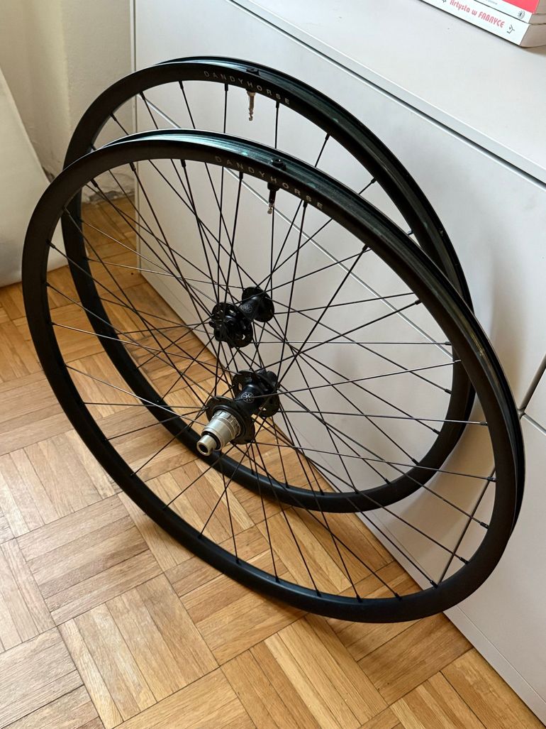Used Dandy Horse Wheels Graviton Alloy Gravel Wheelset 2022 bike — image 2 of 7