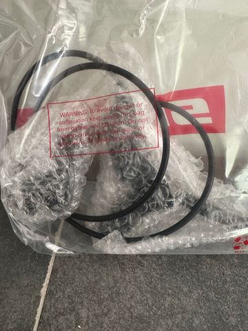 Used Sram level bike — image 3 of 7