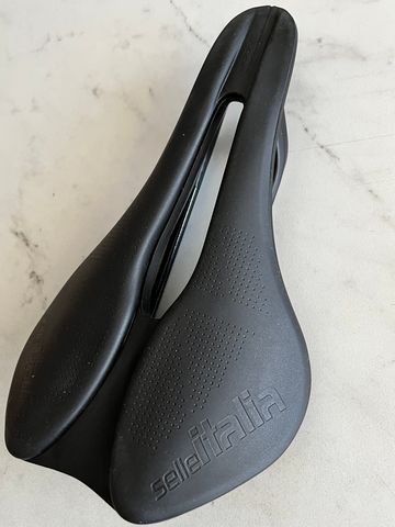 Použité Selle Italia NOVUS Boot 145mm 2025 Saddles & Seatposts