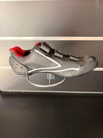 Used Vittoria VTR Tire 2022 bike — image 3 of 6