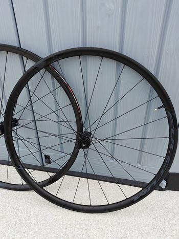 Used Fulcrum Racing 600 2025 bike — image 5 of 6