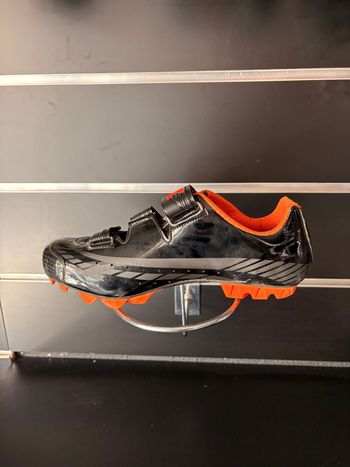 Used Luck-bike Matrix MTB Shoes 2021 bike — image 2 of 5