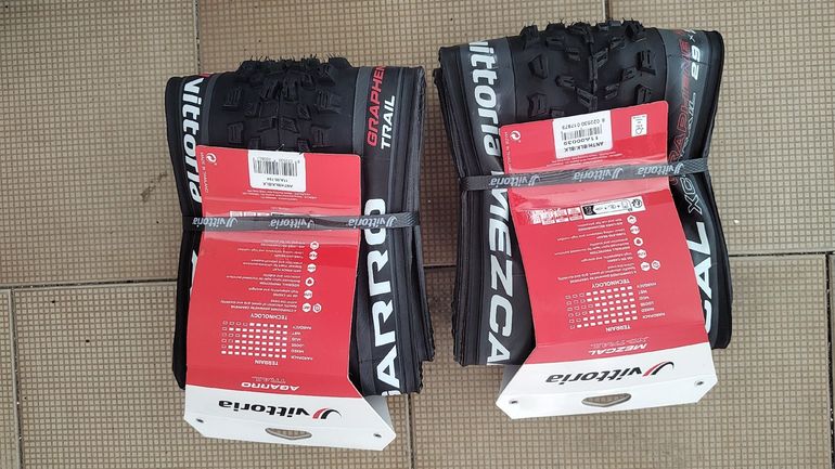 Used Vittoria Agarro and Barzo Trail 29x2.6 Tires 2026 bike — image 2 of 2