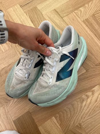New Balance, FuelCell Rebel v5