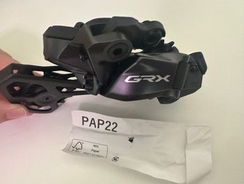 Shimano, GRX Di2 RD-RX825 11-speed