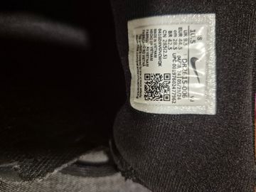 Tweedehands Nike Invincible Run 3 2025 bike — afbeelding 8 van 8