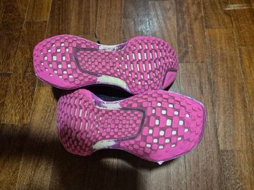Tweedehands Nike Invincible Run 3 2025 bike — afbeelding 7 van 8