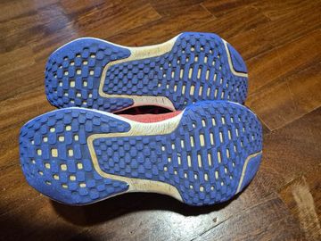 Brugt Nike Invincible Run 3 2025 bike — billede 3 af 7