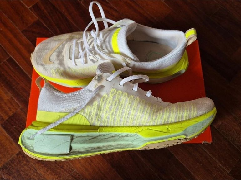 Used Nike Invincible Run 3 2025 bike — image 3 of 6