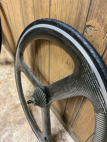 Used HED. .3 Trispoke Clincher 2010 bike — image 7 of 9