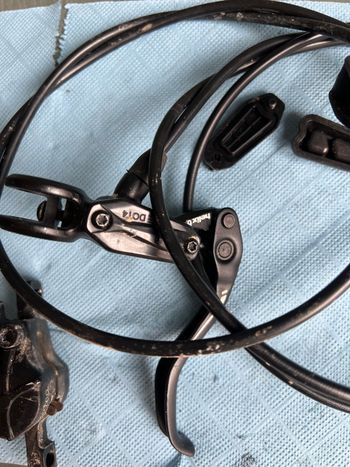 Used Cannondale Hydraulic Brakes bike — image 8 of 9