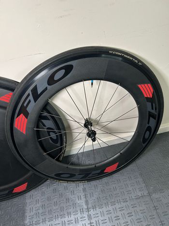 Used Flow 90 and Disc Clincher Wheelset 2017 bike — image 4 of 6