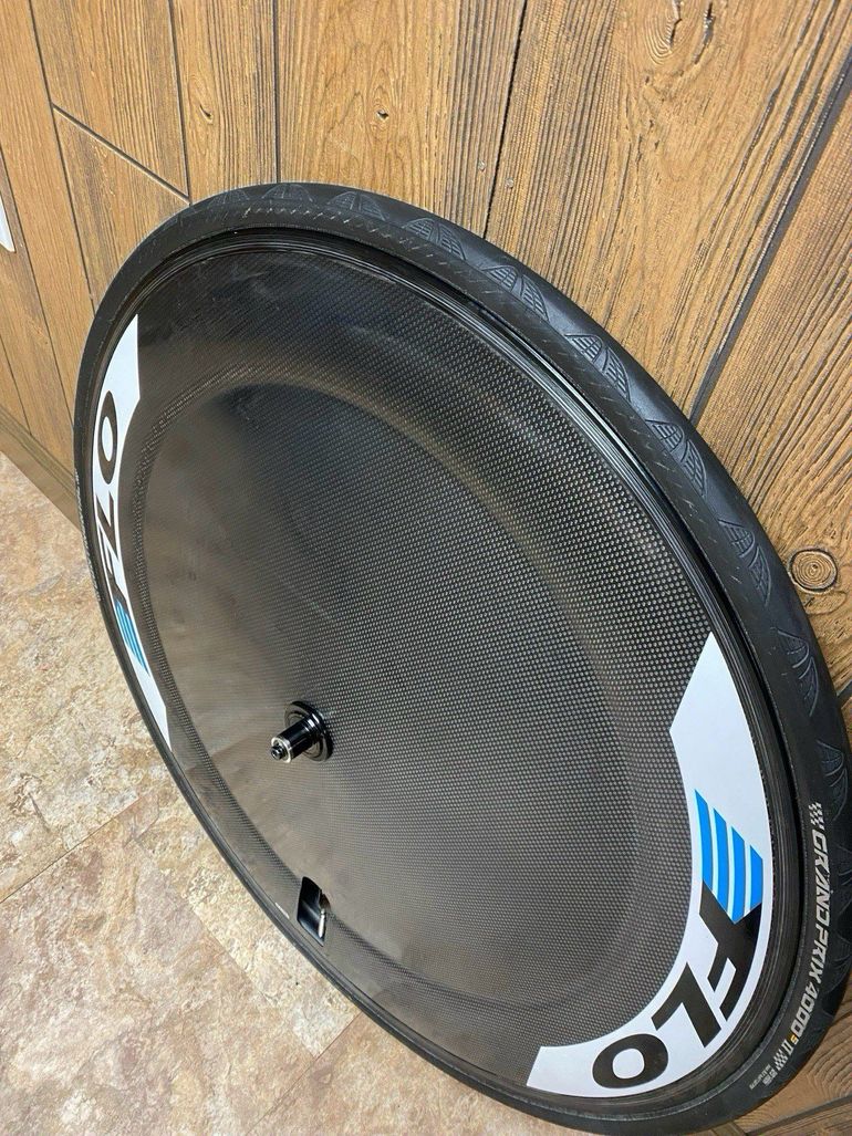 Used Flow 90 and Disc Clincher Wheelset 2017 bike — image 5 of 8