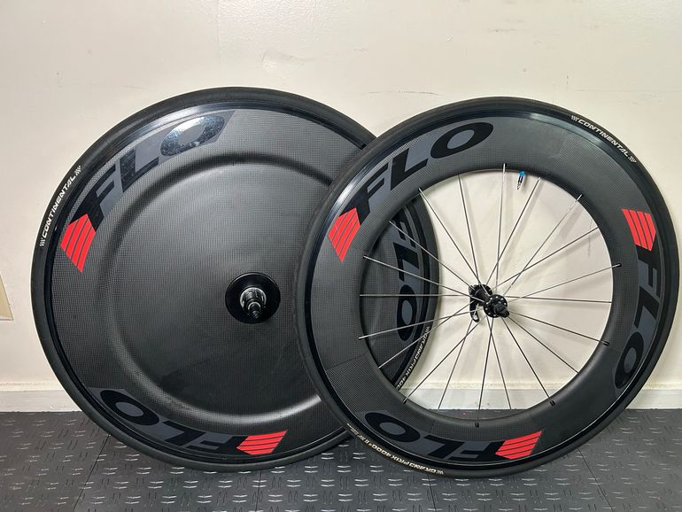 Used Flow 90 and Disc Clincher Wheelset 2017 bike — image 1 of 6