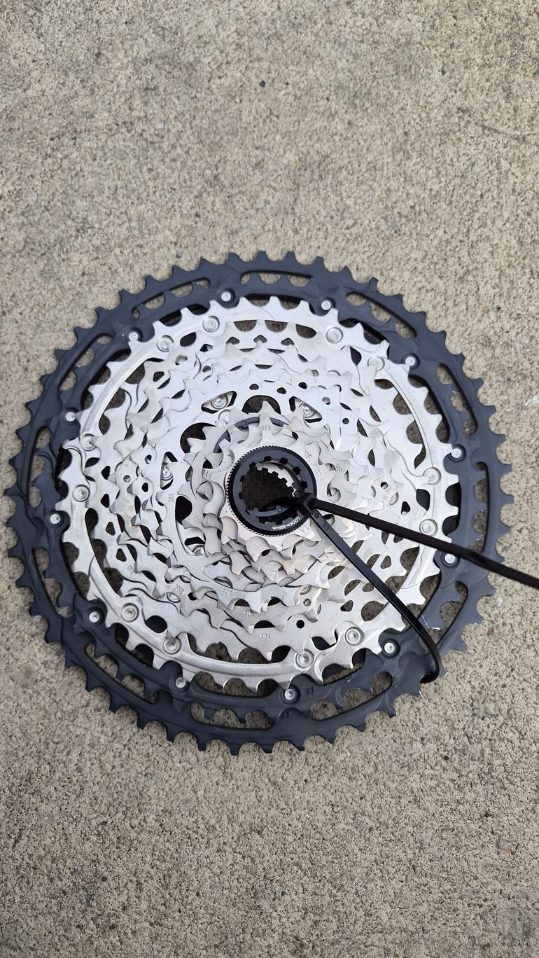 Used Shimano XTR Di2 Upgrade Kit 2026 bike — image 5 of 10