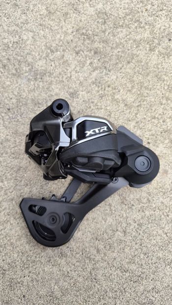 Used Shimano XTR Di2 Upgrade Kit 2026 bike — image 9 of 10