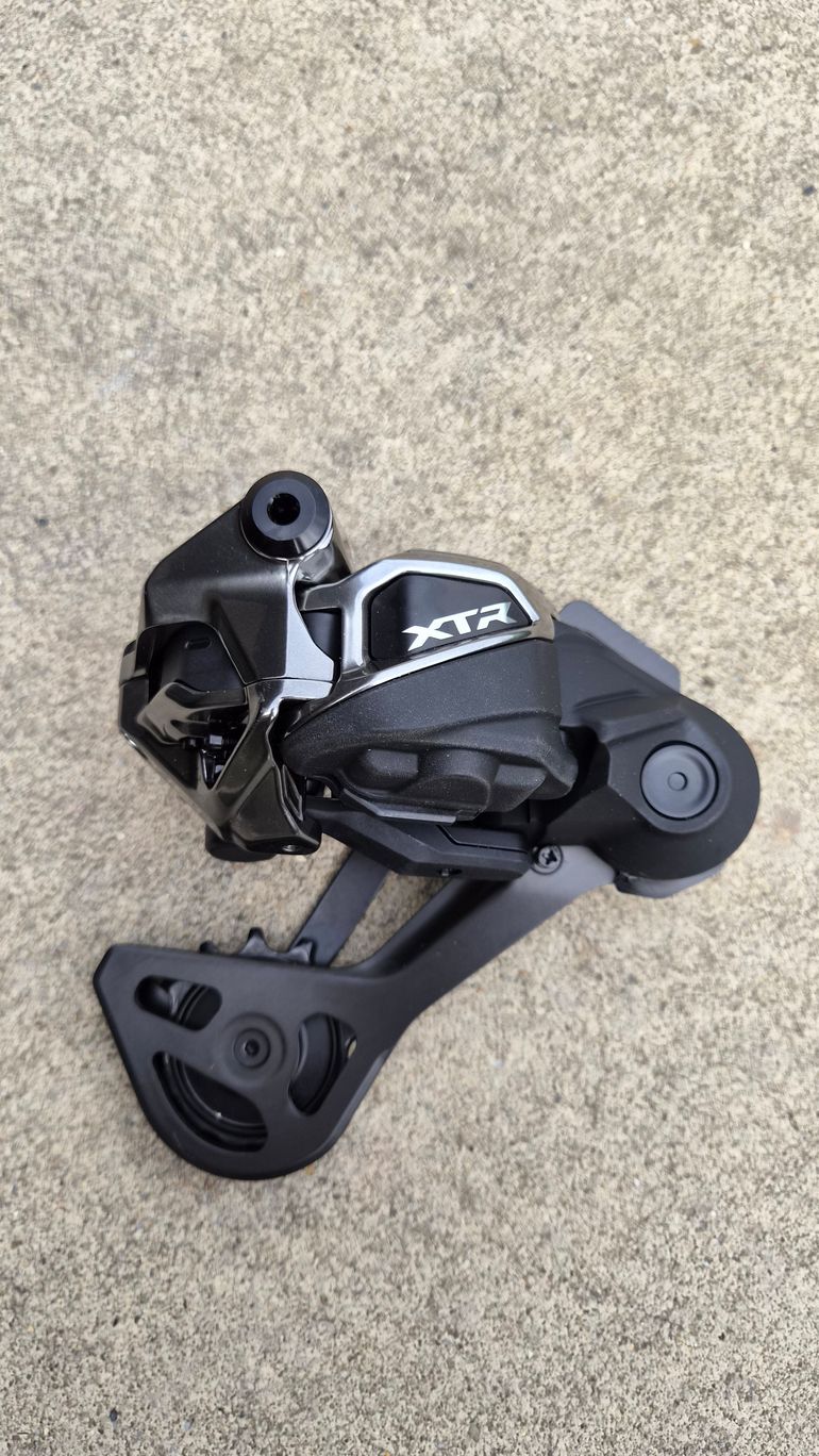 Used Shimano XTR Di2 Upgrade Kit 2026 bike — image 9 of 10