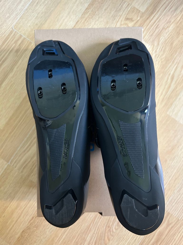 Used Shimano SH-RC302 2026 bike — image 4 of 4