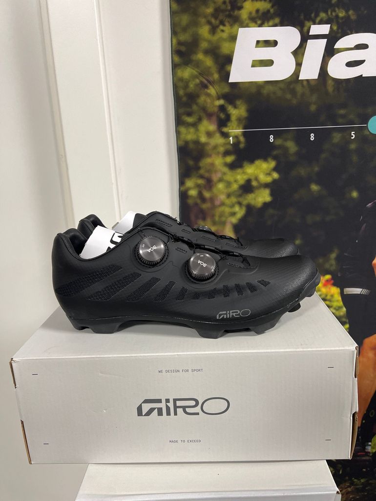 Used Giro gritter bike — image 1 of 5