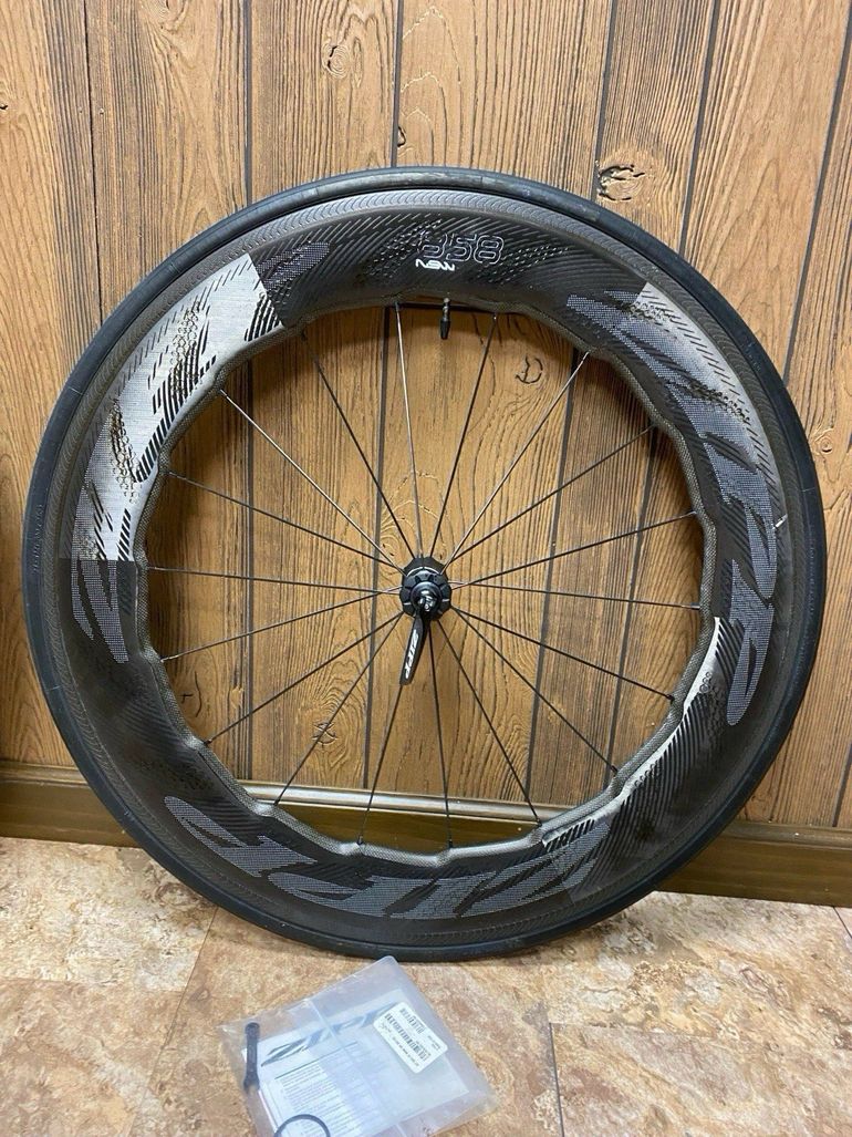 Used Zipp 858 NSW Carbon Clincher 2018 bike — image 11 of 14