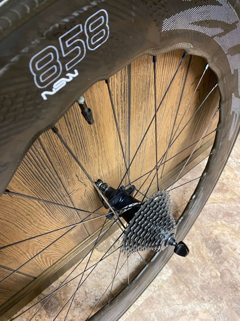 Used Zipp 858 NSW Carbon Clincher 2018 bike — image 6 of 14