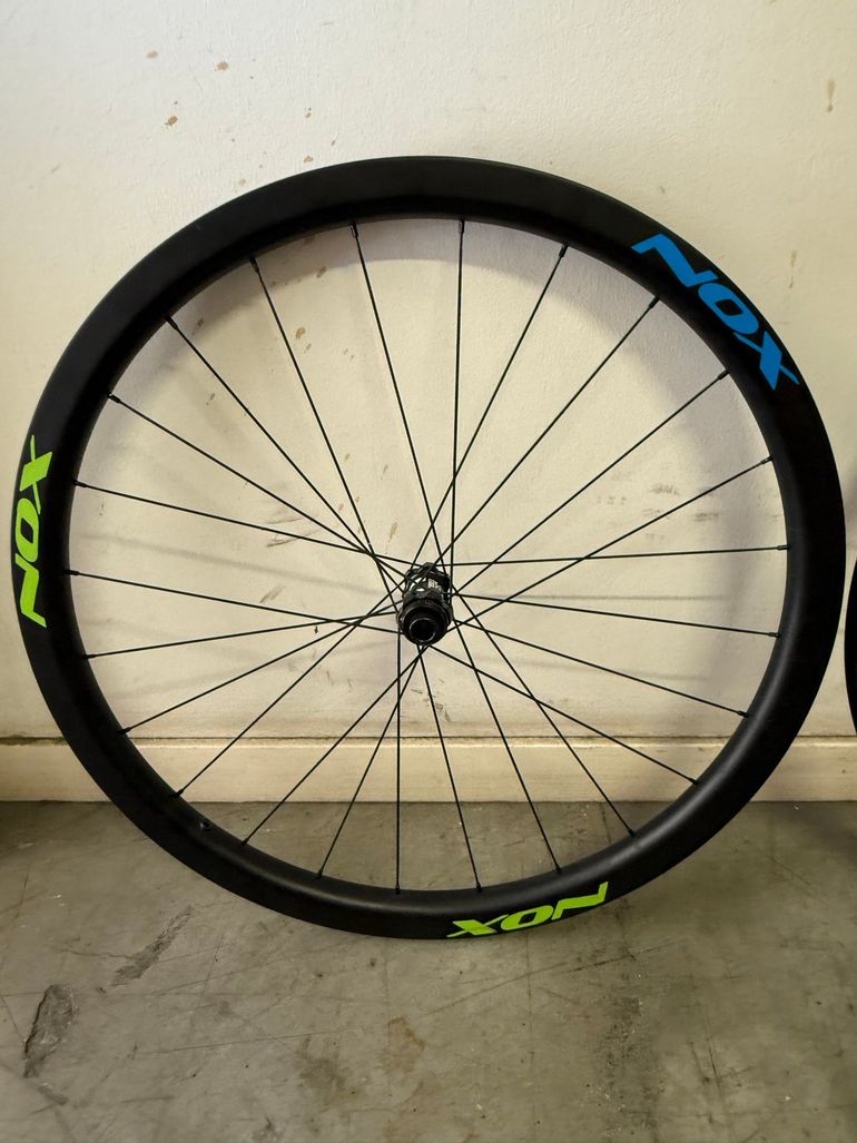 Used Nox Set Ruedas 2025 bike — image 3 of 5