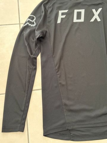 Used Fox Defend Jersey bike — image 4 of 11
