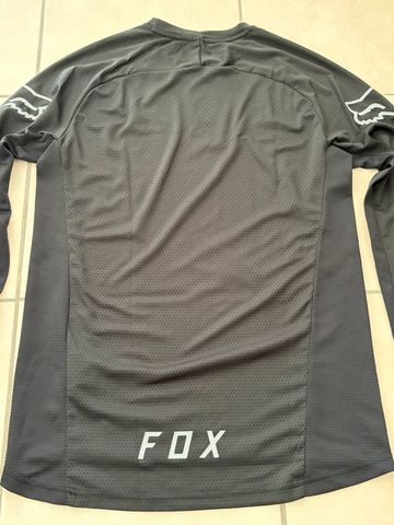 Used Fox Defend Jersey bike — image 11 of 11