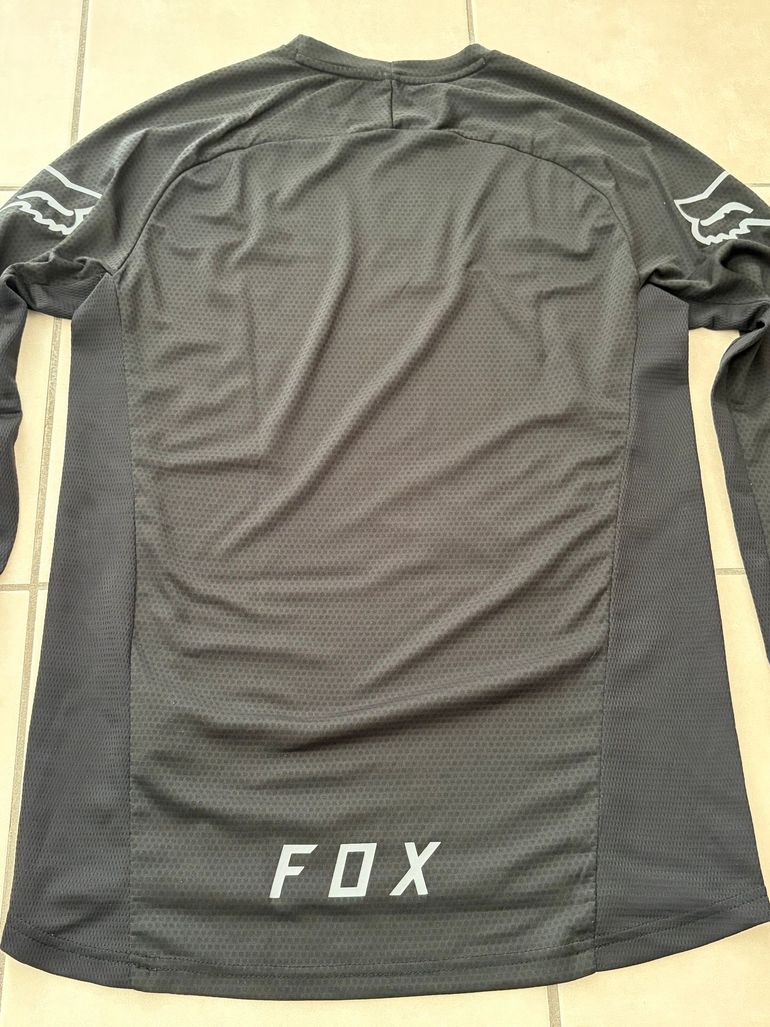 Used Fox Defend Jersey bike — image 11 of 11